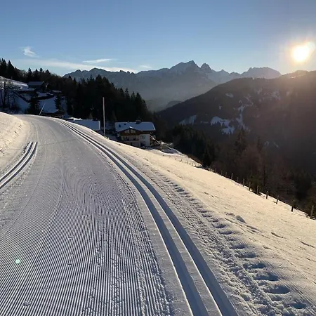 Haeuselhorn Moarhof * Unken